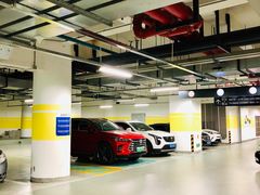 -经纬汇-停车场