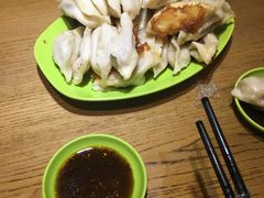 -锅贴王小吃(南大街店)