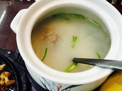 -何氏排骨(左家塘店)
