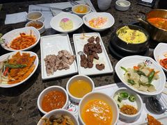 -肉加韩国料理·烤肉(金茂湾店)