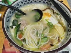 -蒙自源米线大王(东莞虎门印象店)