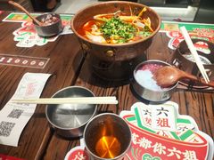 -成都你六姐·牛肉冒菜(信泰中心商场店)