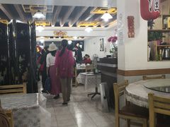 -YI PIN JU 一品居中餐厅 中国超市