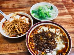 -小谭豆花(西大街店)