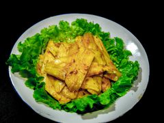 牛板筋-马路牙子地桌烤肉(工体店)