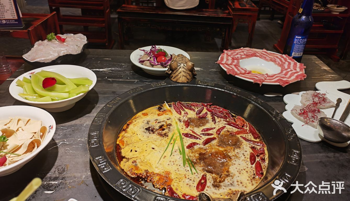 尝鲜 美味佳肴探店