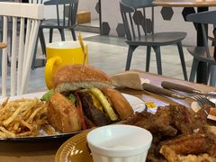 -HELLO 27 意面·沙拉·帕尼尼