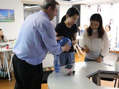 -新东方成人英语学习考试·口语·商务(延安路校区)