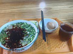 -兰河巷牛肉面(曲江店)