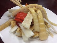 -荣生萝卜汤饭店