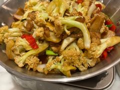 -小菜园新徽菜(宜兴八佰伴店)