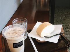 榛子拿铁-CoffeeVendor(西乡店)