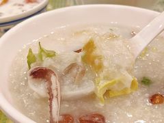 驰名艇仔粥-顺记冰室(宝华路店)