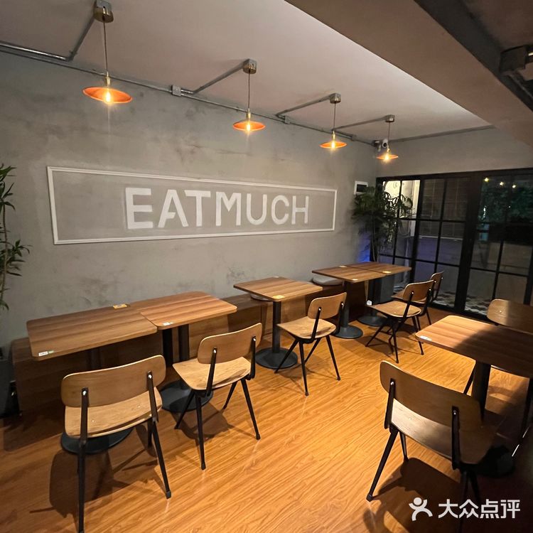 氛围感满满的复古咖啡店