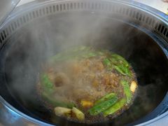 -哈尔滨烧烤·山河村铁锅炖(交大店)