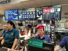 -麦当劳(军博店)