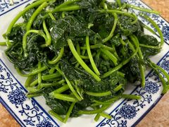 -黄记四更烤乳猪店