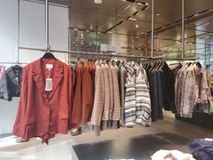 -URBAN REVIVO(深圳华润万象天地店)