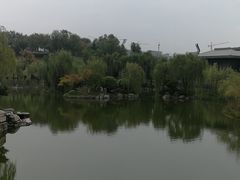 -鹦鹉寺公园
