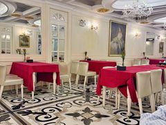 -红房子西菜馆(淮海中路店)