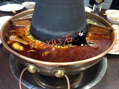 -楼外楼大刀肉传统火锅居(幸福街店)