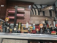 -泡泡玛特POPMART(蓝色港湾店)