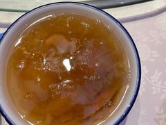 银耳莲子雪梨羹-好嫂子酱猪手•农家菜(蒲黄榆店)