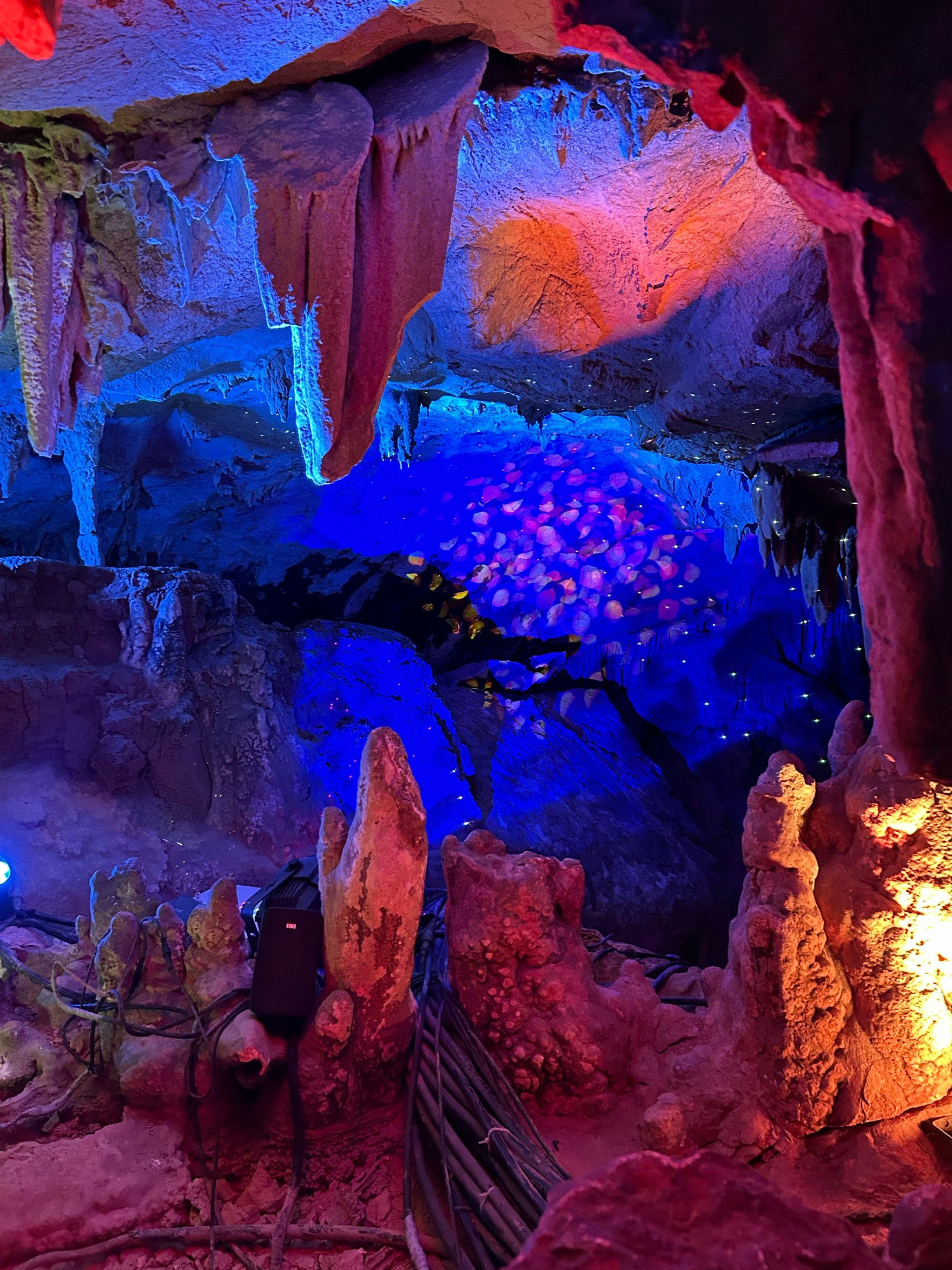 紫云仙境的溶洞才需要门票🎫