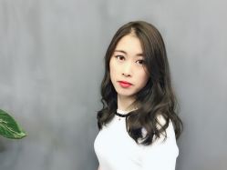 点击看大图 李波老师-和良形象