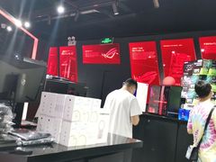-ROG玩家国度(美罗城店)