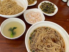 红汤面底-同得兴面馆.苏式面.三虾面(园区店)