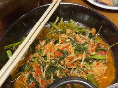 -雀舞云南菜(天津天河城购物中心店)