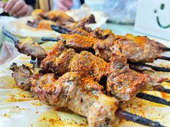 -艾力江和田馕坑烤肉店