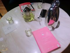 -新华里咖啡书吧(新华书店小寨店)