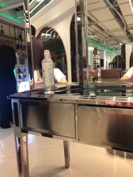 -BULB STUDIO 巴柏明星发型工作室