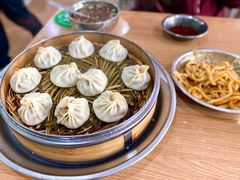 牛肉汤包-清真老铁家灌汤包