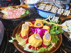 -憨孃孃·重庆老火锅(红山黑金店)