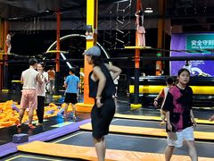 -Tenker Club弹刻极限主题公园 · 蹦床 · 团建 · 生日派对(大关店)