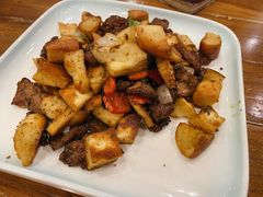 -清真·玛丽亚新疆菜主题餐厅(浙江中路店)