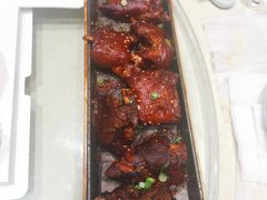 -海派美食·家宴海鲜青岛菜·石锅鲽鱼头(东方城店)