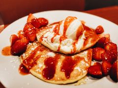 -Pancakes on the rocks(Darling Harbour)