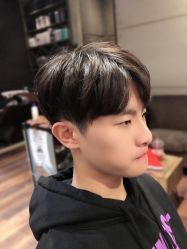 -魅·Hair设计烫染接发店