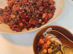-沿途四季·云南菜·诗酒茶(蓝色港湾店)