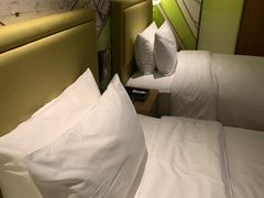 -西安钟楼北大街希尔顿欢朋酒店