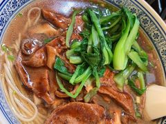 -沪西老弄堂面馆(定西路店)