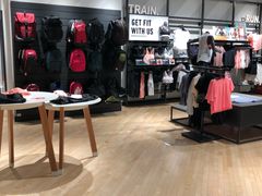 -NIKE品牌体验店(苏州中心店)