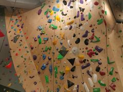 -ROCKPLUS攀岩馆(环宇城店)