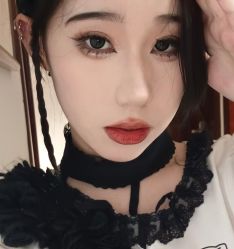-IU潮牌·SALON