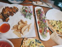 -JINNS锦时 steak&pizza(浸信会礼拜堂旧址店)