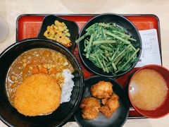 炸猪排咖喱饭-食其家·牛丼咖喱(太阳宫店)